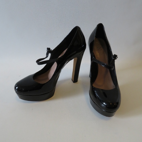 Vince Camuto Shoes - VINCE CAMUTO 'JASPER' BLACK MARY JANE PUMP SIZE 8